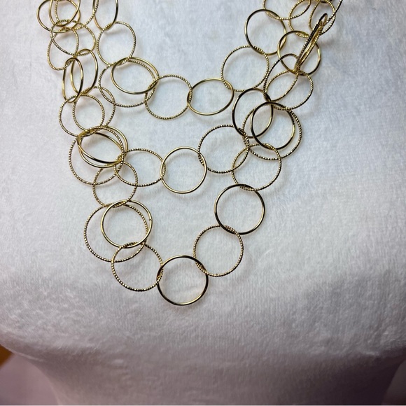 Talbots Gold Circle Necklace triple strand - Picture 3 of 9